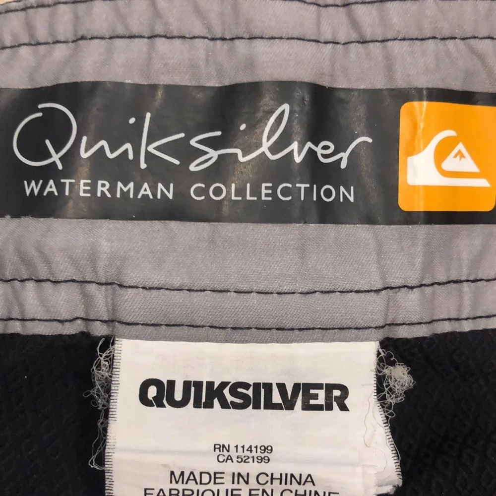 QUIKSILVER WATERMAN COLLECTION BOARD SHORTS BLACK SIZE 36 XL